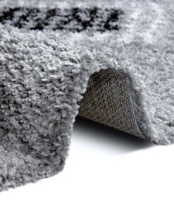 Hoogpolig vloerkleed Cassia - grijs - close up, thumbnail