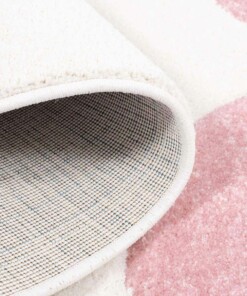 Rond vloerkleed kinderkamer Hartjes 3D - crème/roze - close up vouw, thumbnail Rond vloerkleed kinderkamer Hartjes 3D - crème/roze - close up vouw, thumbnail