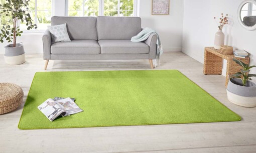 Modern effen vloerkleed Nasty - groen - sfeer