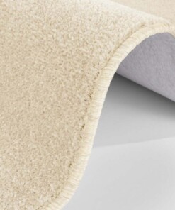 Moderne effen loper Nasty - crème - close up, thumbnail Moderne effen loper Nasty - crème - close up, thumbnail