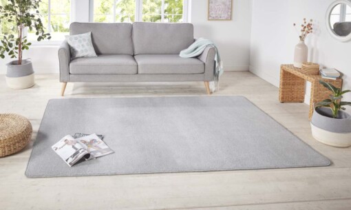 Modern effen vloerkleed Nasty - zilver - sfeer