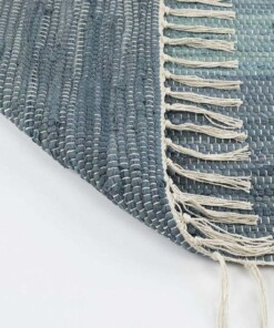 Kelim vloerkleed strepen handweef Bomull - blauw/wit - close up vouw, thumbnail Kelim vloerkleed strepen handweef Bomull - blauw/wit - close up vouw, thumbnail