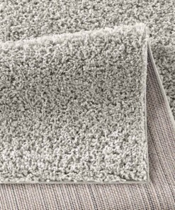 Hoogpolig vloerkleed effen Spectrum - lichtgrijs - close up vouw, thumbnail