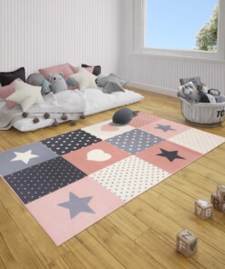 Kindervloerkleed blokken Lovely Stars - roze/crème - sfeer