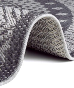 Binnen & buiten vloerkleed rond Mandala - grijs/zilver - close up, thumbnail