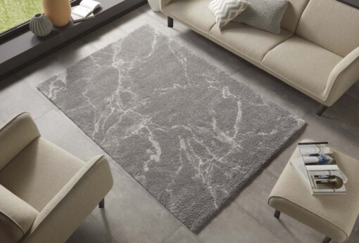 Hoogpolig vloerkleed marble Mayrin - grijs/crème - sfeer
