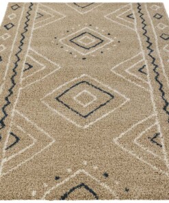 Hoogpolig vloerkleed Disa - Beige - overzicht schuin, thumbnail Hoogpolig vloerkleed Disa - Beige - overzicht schuin, thumbnail