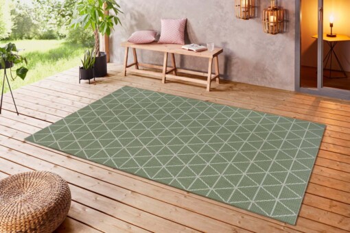 Binnen & buiten vloerkleed Geo -  groen/crème - sfeer