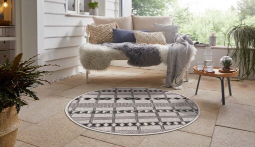Rond binnen & buiten vloerkleed Boho - zwart/crème - sfeer