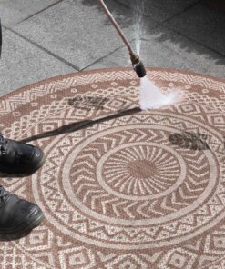 Binnen & buiten vloerkleed rond Mandala - lichtbruin/crème - close up materiaal, thumbnail