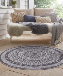 Binnen & buiten vloerkleed rond Mandala - grijs/zilver - sfeer