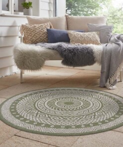 Binnen & buiten vloerkleed rond Mandala - groen/crème - sfeer