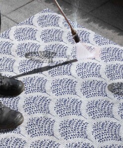 Binnen & buiten vloerkleed Forest - crème/blauw - close up materiaal, thumbnail Binnen & buiten vloerkleed Forest - crème/blauw - close up materiaal, thumbnail