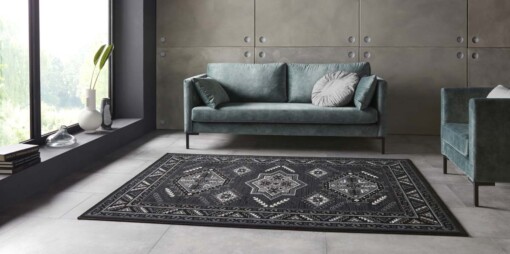 Klassiek vloerkleed Saricha Belutsch - zwart - sfeer