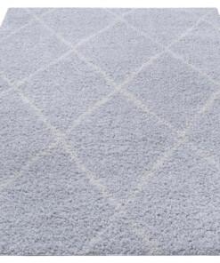 Hoogpolig vloerkleed ruiten Scandic - lichtgrijs/crème - overzicht schuin, thumbnail Hoogpolig vloerkleed ruiten Scandic - lichtgrijs/crème - overzicht schuin, thumbnail