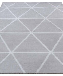 Modern vloerkleed ruiten Tres - lichtgrijs - overzicht schuin, thumbnail