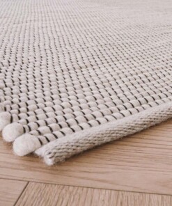 Wollen vloerkleed Lett - wit - close up hoek, thumbnail