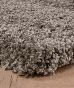 Hoogpolig vloerkleed shaggy Grand effen - lichtgrijs - close up hoek, thumbnail