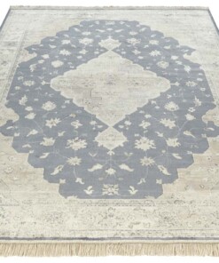 Perzisch tapijt Keshan Zobar - beige/lichtblauw - overzicht schuin, thumbnail Perzisch tapijt Keshan Zobar - beige/lichtblauw - overzicht schuin, thumbnail