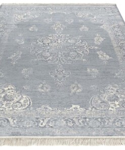 Vintage vloerkleed Keshan Diyala - lichtblauw/beige - overzicht schuin, thumbnail