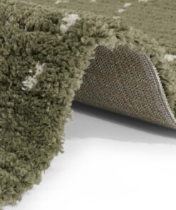 Hoogpolig vloerkleed ruiten Basay - olijfgroen/crème - close up, thumbnail Hoogpolig vloerkleed ruiten Basay - olijfgroen/crème - close up, thumbnail