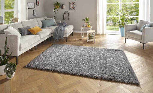 Hoogpolig vloerkleed Toboso - donkergrijs/crème - sfeer