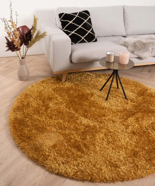 Rond hoogpolig vloerkleed velours Posh - goud - sfeer