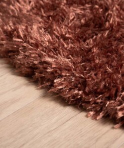 Rond hoogpolig vloerkleed velours Posh - koper - close up zijkant, thumbnail Rond hoogpolig vloerkleed velours Posh - koper - close up zijkant, thumbnail