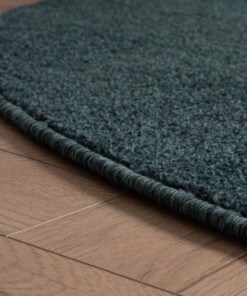 Rond vloerkleed Fine - petrol - close up zijkant, thumbnail Rond vloerkleed Fine - petrol - close up zijkant, thumbnail