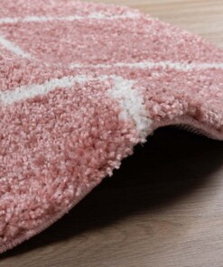 Rond hoogpolig vloerkleed ruiten Artisan - roze/wit - close up, thumbnail