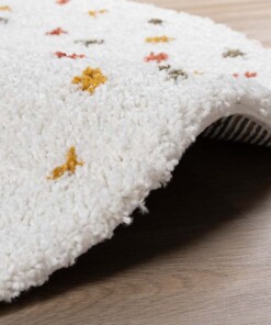 Rond hoogpolig vloerkleed stippen Artisan - wit/multi - close up, thumbnail