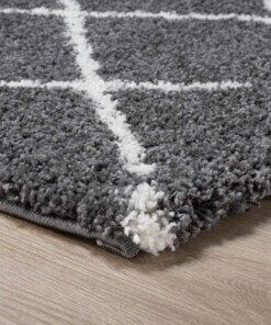 Hoogpolig vloerkleed ruiten Artisan - grijs/wit - close up hoek, thumbnail Hoogpolig vloerkleed ruiten Artisan - grijs/wit - close up hoek, thumbnail