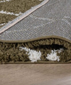 Vierkant hoogpolig vloerkleed ruiten Habitat - olijfgroen/wit - close up, thumbnail Vierkant hoogpolig vloerkleed ruiten Habitat - olijfgroen/wit - close up, thumbnail