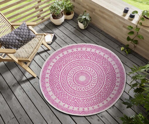 Rond buitenkleed geometrisch - Giro roze/crème - sfeer