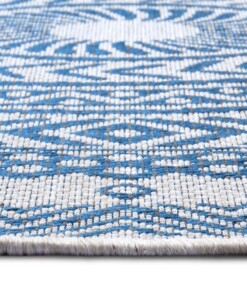 Rond buitenkleed geometrisch - Giro blauw/crème - close up, thumbnail Rond buitenkleed geometrisch - Giro blauw/crème - close up, thumbnail