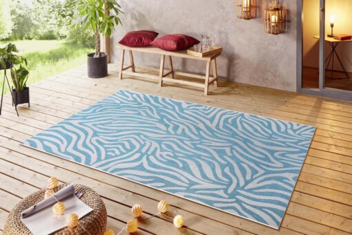 Buitenkleed zebra - Cebra lichtblauw/crème - sfeer