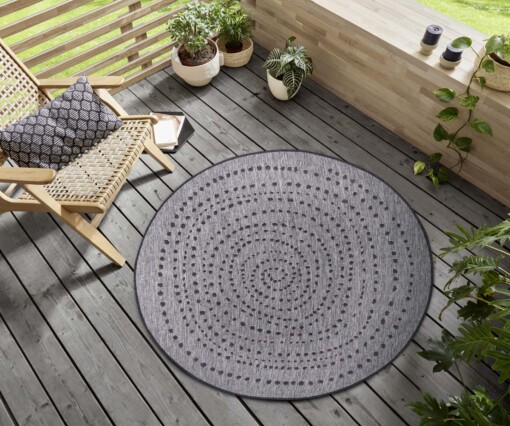 Binnen & buiten vloerkleed rond Bali - zilver/zwart - sfeer