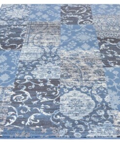 Patchwork vloerkleed Bloques - lichtblauw - overzicht schuin, thumbnail