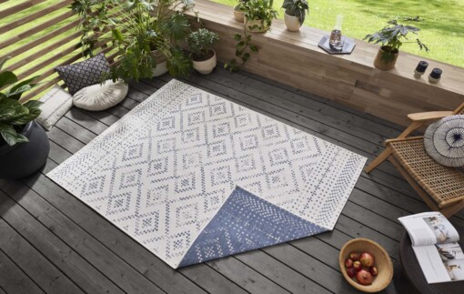 Binnen & buiten vloerkleed Olympia - blauw/crème - sfeer