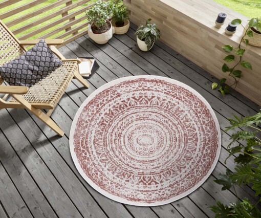 Rond binnen & buiten vloerkleed Rosica - terracotta/crème - sfeer