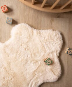 Kindervloerkleed schaap - Fluffy crème - close up, thumbnail Kindervloerkleed schaap - Fluffy crème - close up, thumbnail