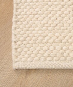 Wollen vloerkleed - Odda wit - close up hoek, thumbnail Wollen vloerkleed - Odda wit - close up hoek, thumbnail