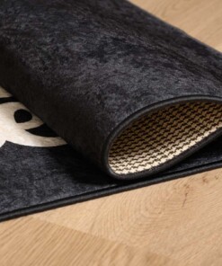 Keukenloper wasbaar - Baked with love - zwart - close up vouw, thumbnail Keukenloper wasbaar - Baked with love - zwart - close up vouw, thumbnail