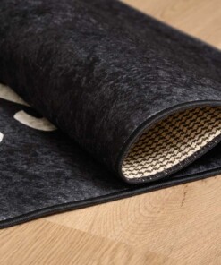 Keukenloper wasbaar - Less monday More coffee - zwart - close up vouw, thumbnail Keukenloper wasbaar - Less monday More coffee - zwart - close up vouw, thumbnail