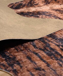 Koeienhuid vloerkleed - Happy Cow bruin - close up vouw, thumbnail