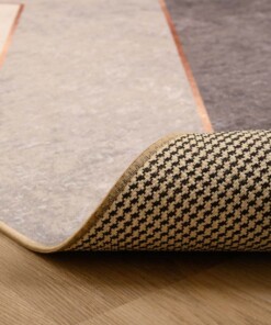 Geometrisch vloerkleed wasbaar - Moderna roze/grijs - close up vouw, thumbnail