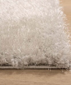 Hoogpolige loper velvet - Posh lichtzilver - close up, thumbnail Hoogpolige loper velvet - Posh lichtzilver - close up, thumbnail