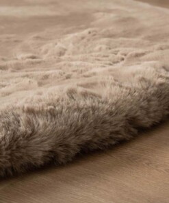 Fluffy vloerkleed rond - Comfy Deluxe taupe - close up, thumbnail Fluffy vloerkleed rond - Comfy Deluxe taupe - close up, thumbnail