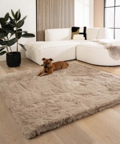 Fluffy vloerkleed vierkant - Comfy Deluxe taupe - sfeer