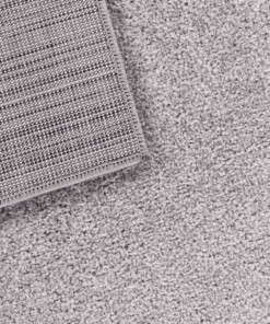 Modern vloerkleed - City Chic lijstmotief grijs - close up, thumbnail